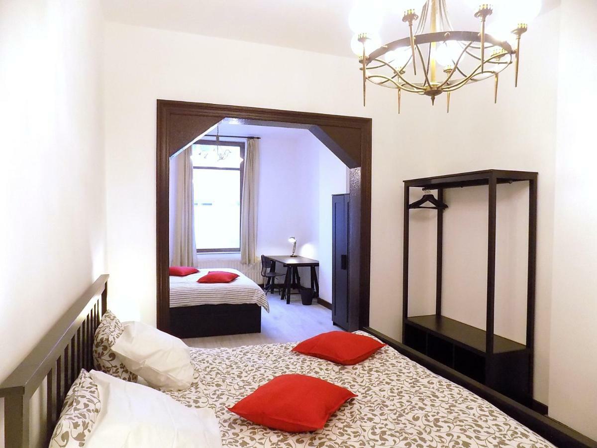 Maison Roosevelt - Airport - Ideal Families * Charleroi